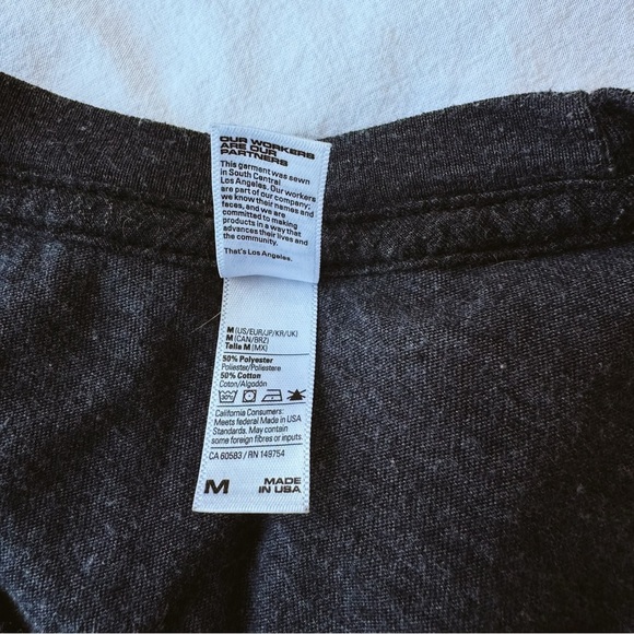 Los Angeles Apparel Women’s Charcoal T-Shirt - Size Medium - Picture 3 of 3